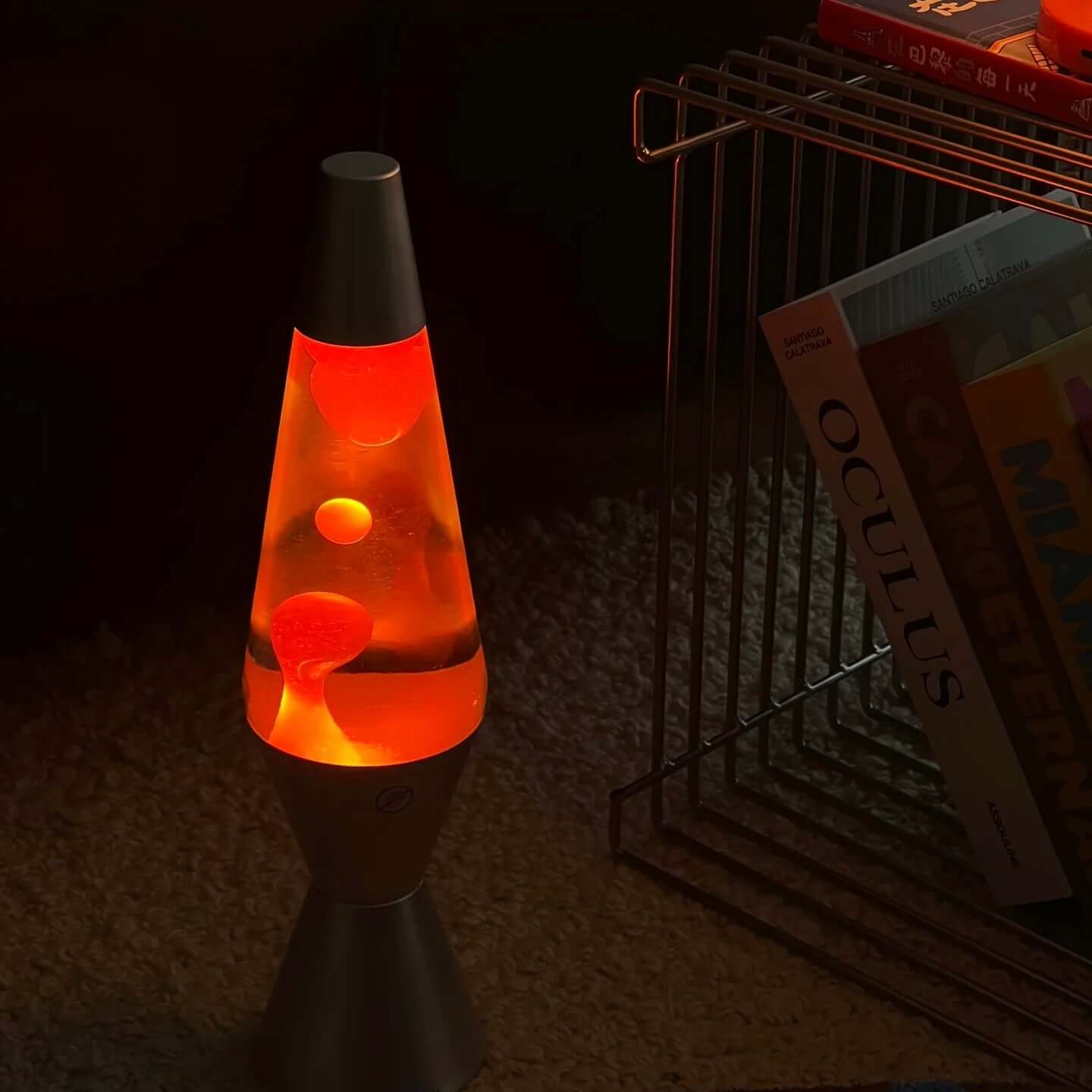 dynamic wax lamp with flowing wax blobs and galaxy effect