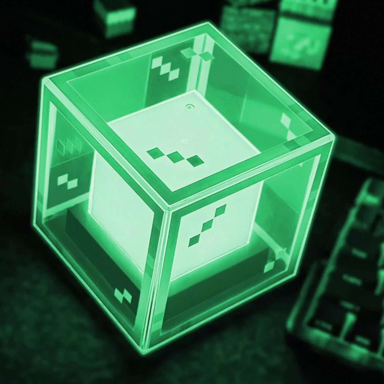 Minecraft Beacon RGB Night Light | Pixel Style Rechargeable Lamp