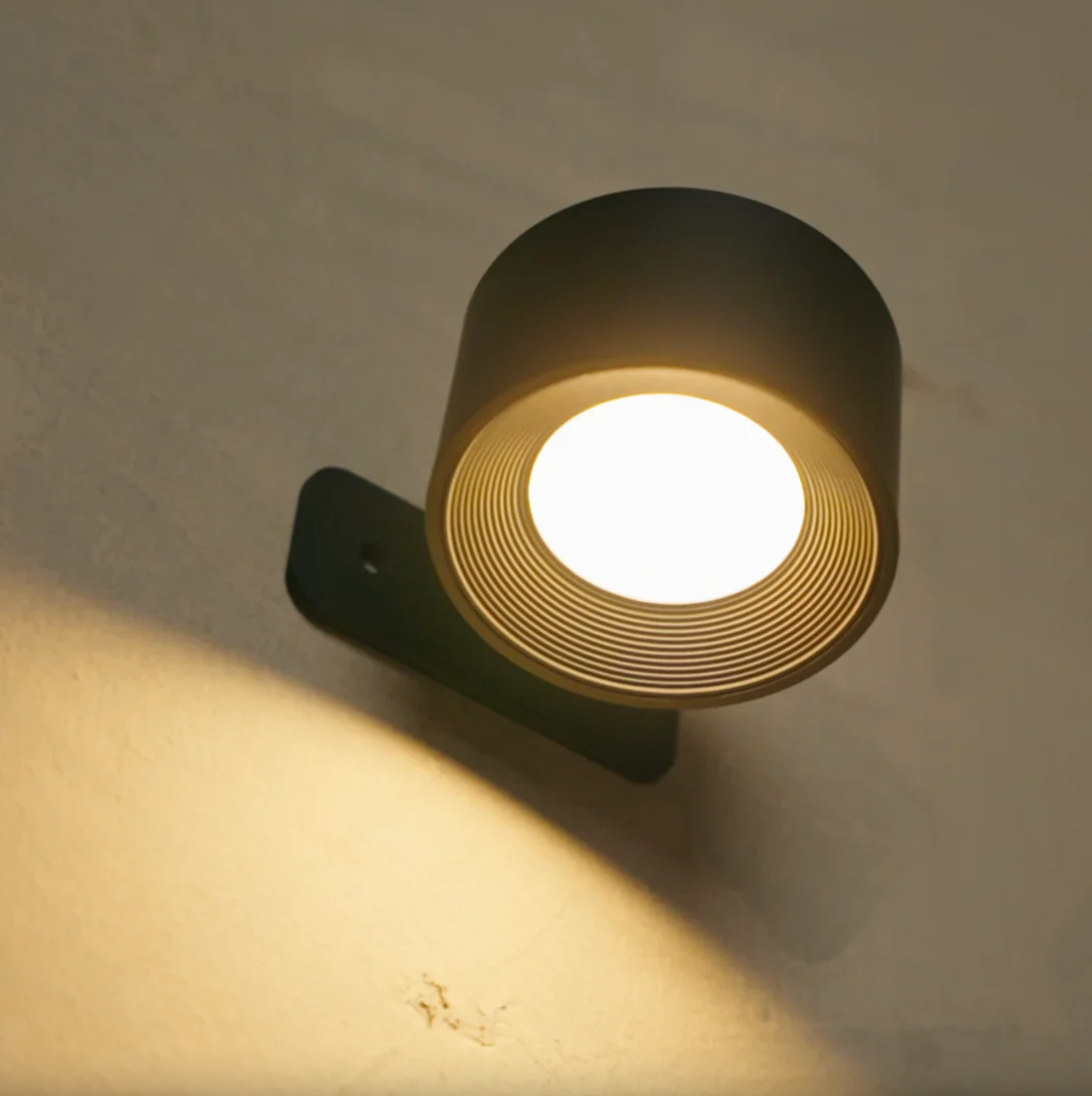 Brooklyn wall lantern