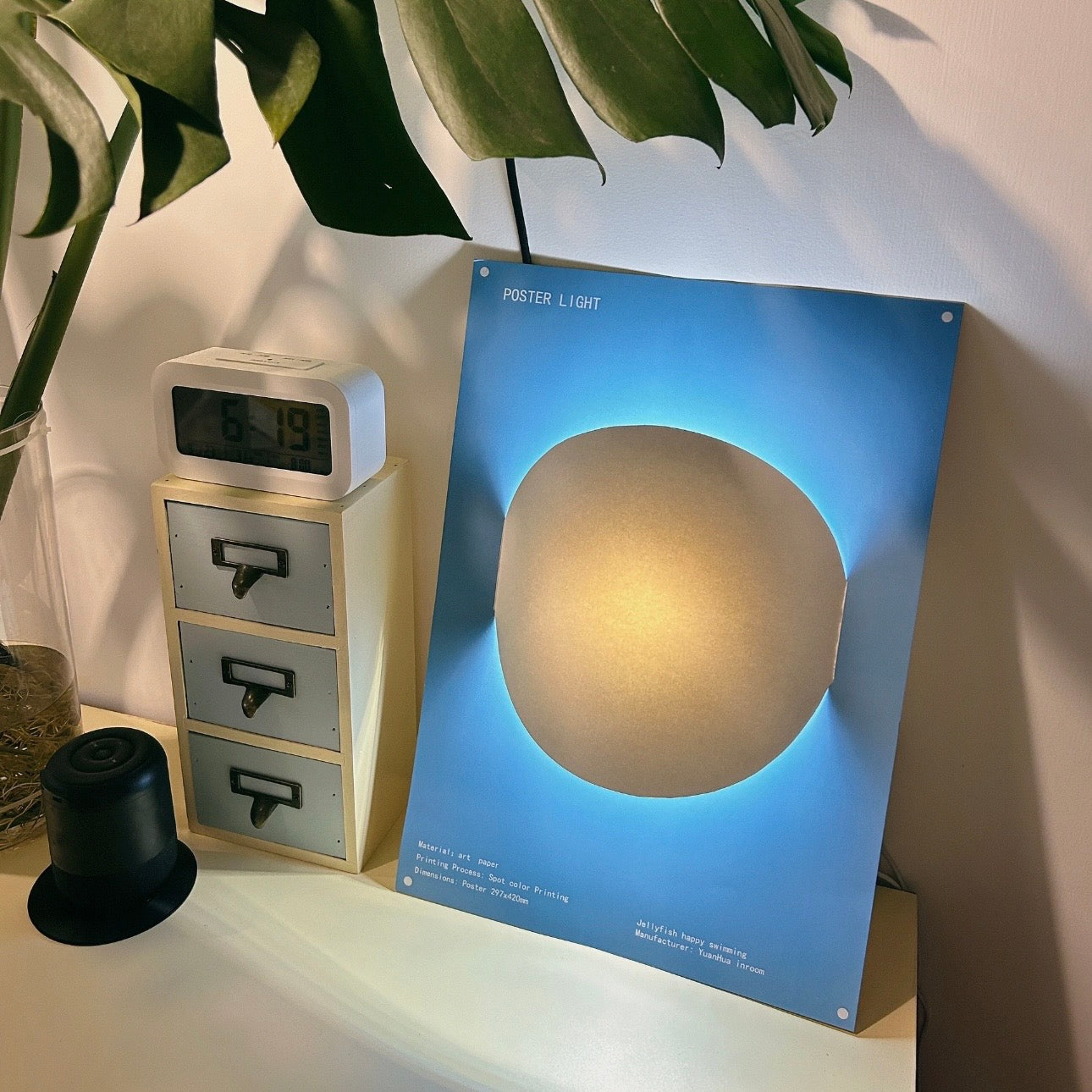 DIY Illustration Poster Night Light – USB Powered Wall Art Lamp
