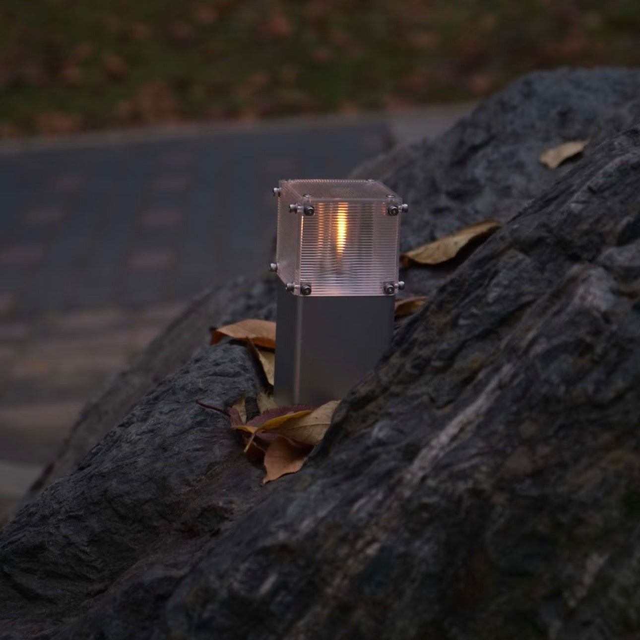 Lumiosa geometric candle flame mood lamp with flickering LED light