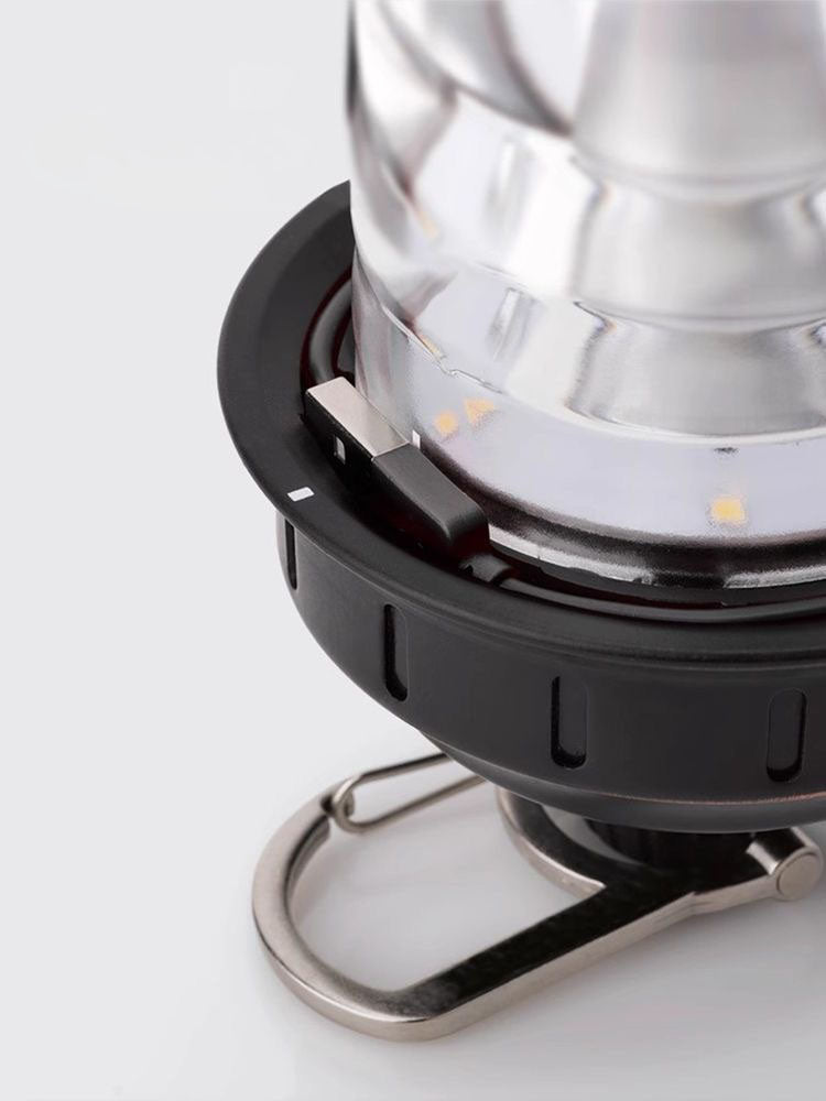 Minimalist-Home-Ambient-Light-using-Designer-Glamping-Lantern