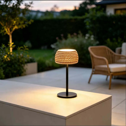 Sculptural Cordless Dining Table Lamp – Solar & USB-C Charging
