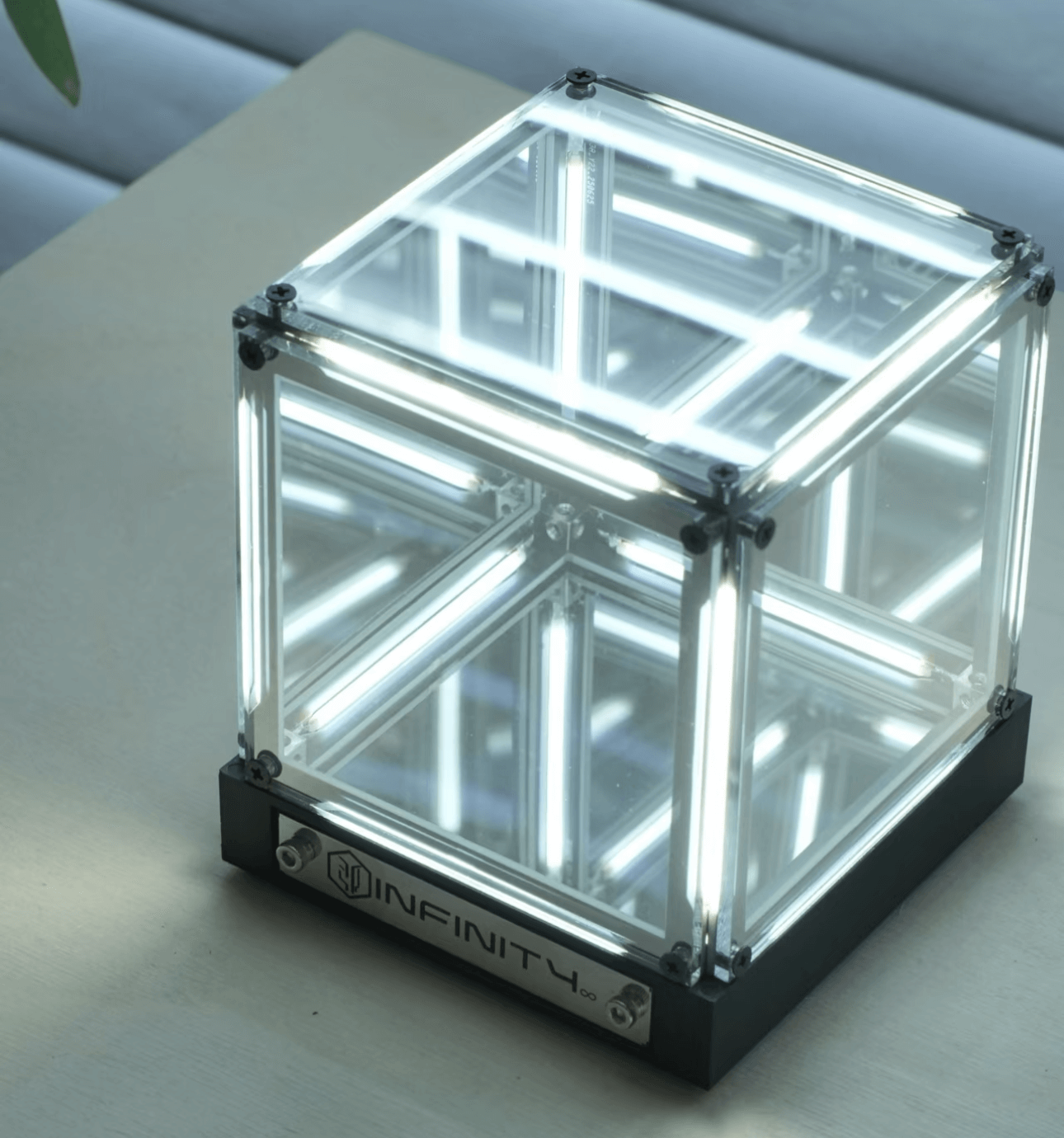 Rechargeable ambient desk lamp with Type-C charging