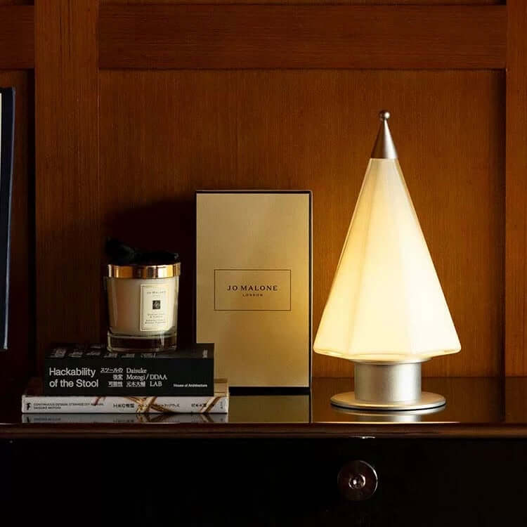 artisan cedar lamp with dimmable soft light