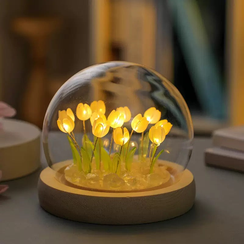 Artisan Tulip Lamp – Handmade Glass Flower Ambient Light for Cozy Home Décor | Lumiosa