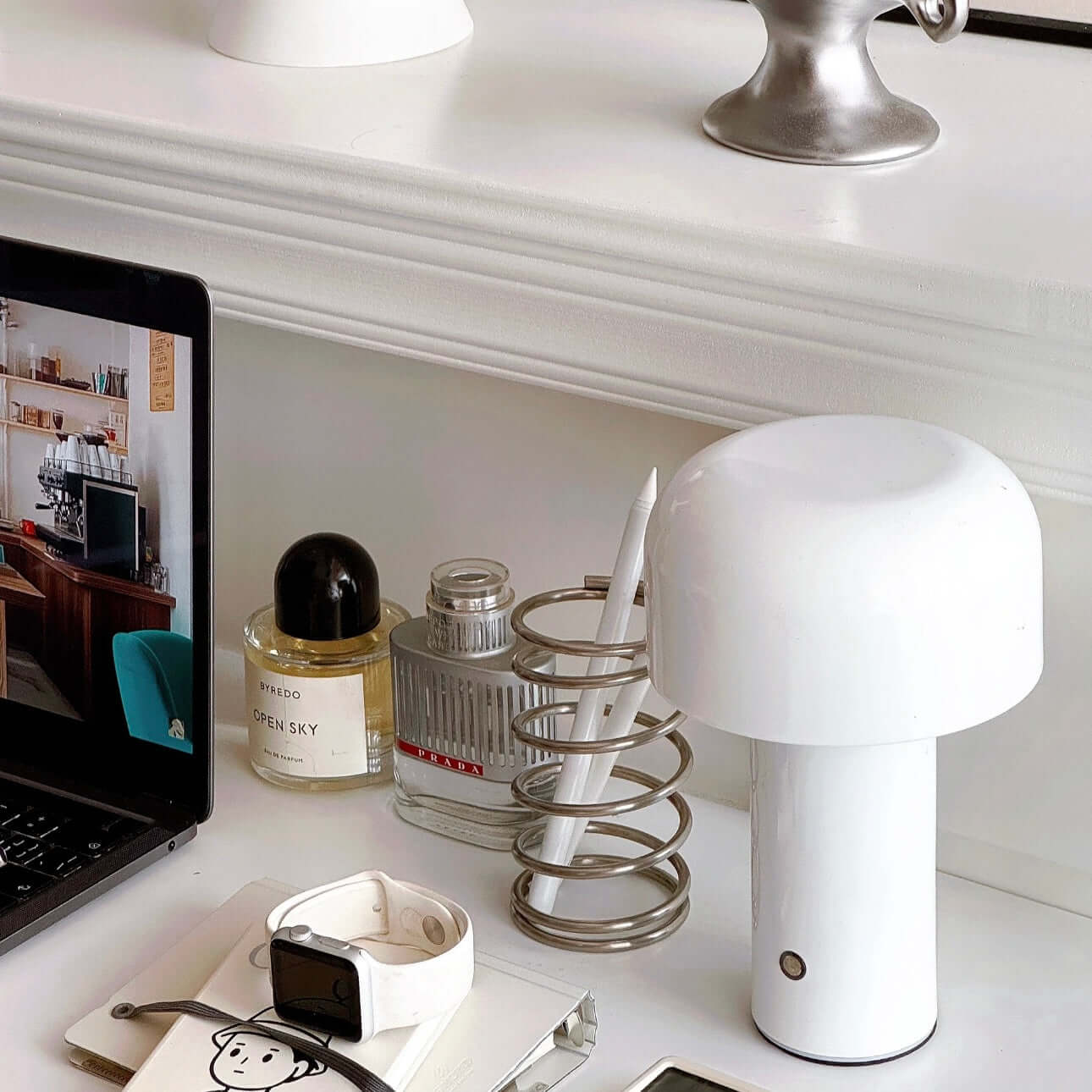 Scandinavian LED Mushroom Table Lamp – Touch Control, Cozy Lighting
