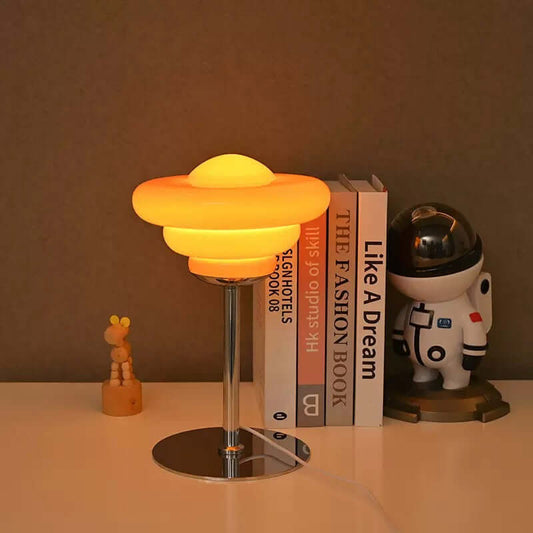 Bauhaus Conch Table Lamp – Vintage Minimalist LED Desk & Bedside Lamp