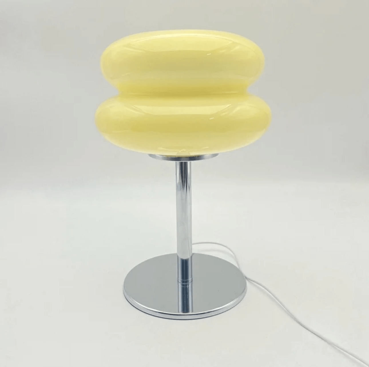 Modern Bauhaus Double-Layer Glass Table Lamp – Mushroom Style Bedside LED Lamp