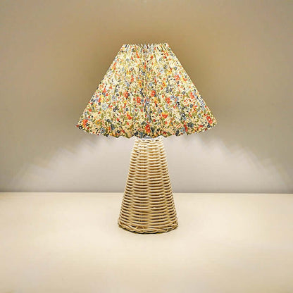 Nordic Pleated Night Lamp – Vintage Bedside Table Light