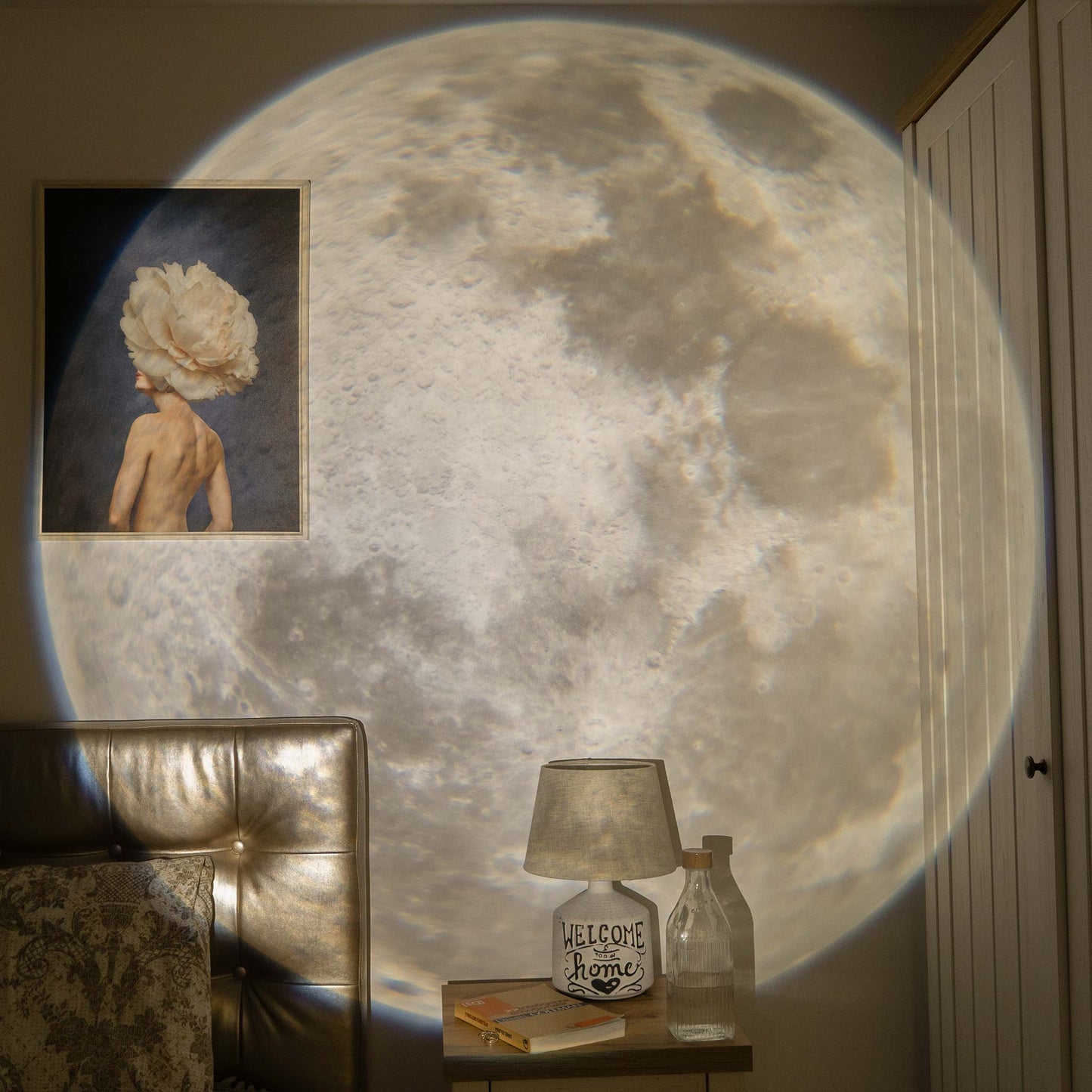 Moon projector